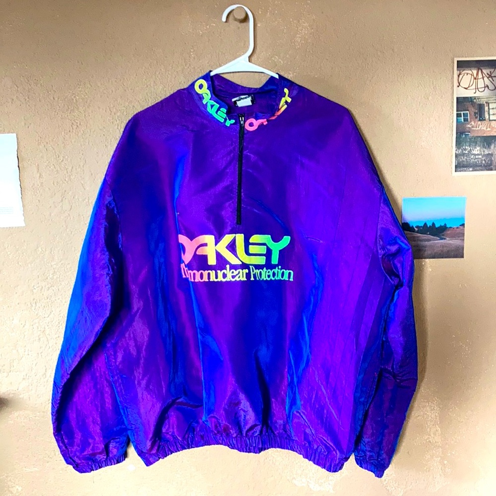 Vintage Oakley windbreaker